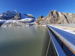 Centrale solaire sur le barrage d’Albigna, 7603 Vicosoprano/GR